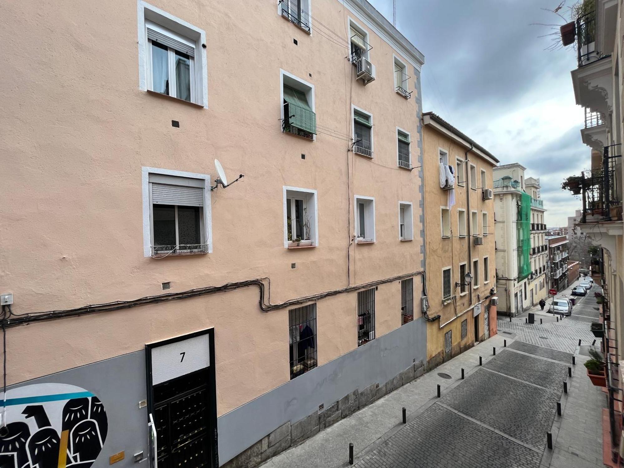 Ile Aina Exterior Nuevo Pena Apartment Madrid Bagian luar foto